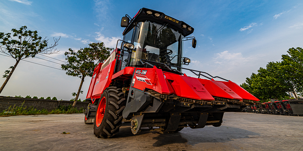 中聯(lián)收獲2021款4YZ-3W自走式玉米收獲機