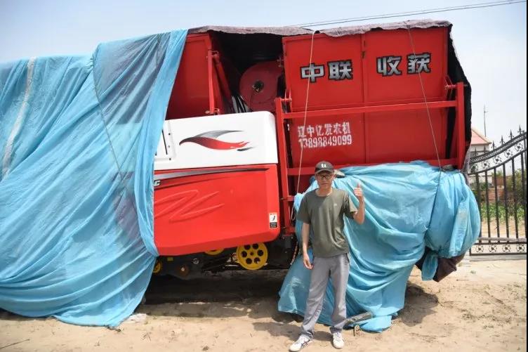 很慶幸,中聯(lián)收獲花生機是我人生中的
臺農機