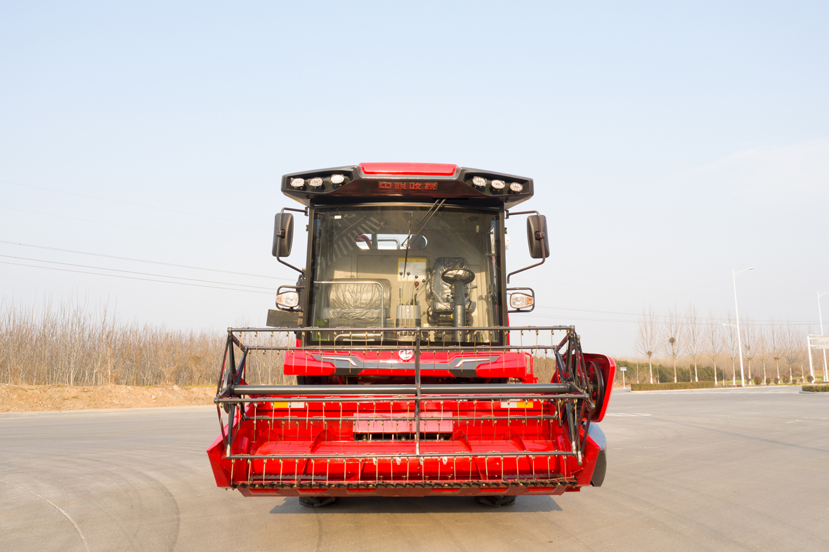 中聯(lián)收獲2022款4LZ-9L切縱軸流自走式谷物聯(lián)合收割機(jī) 1.jpg