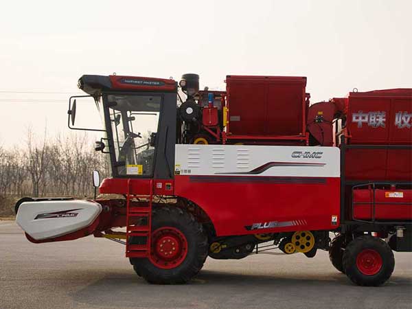 中聯(lián)收獲 2022款4HJL-6型自走式花生撿拾收獲機 4.jpg