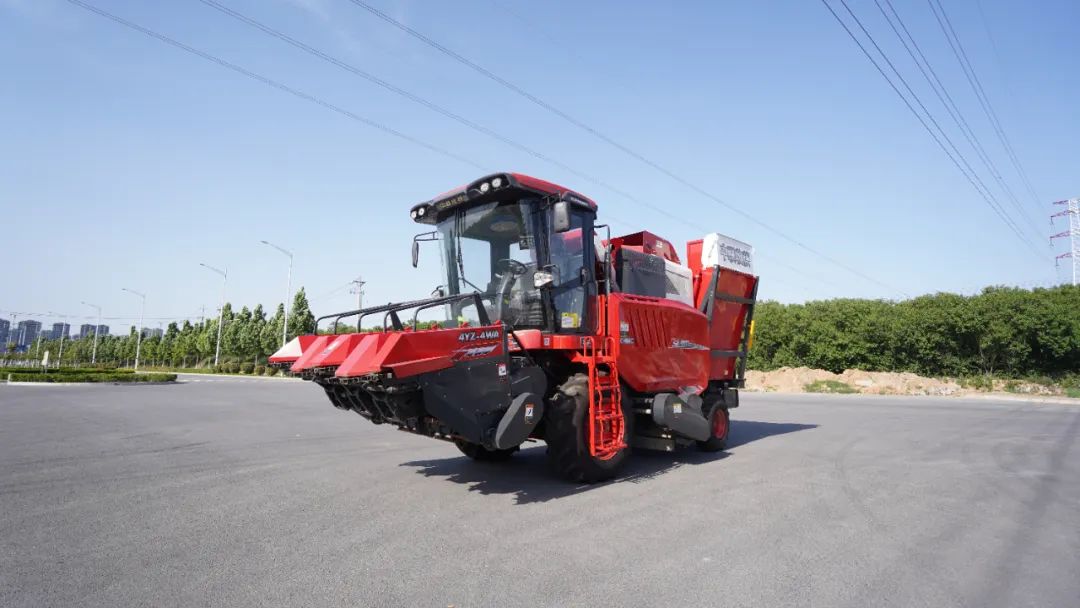 響應(yīng)“一帶一路”中聯(lián)收獲再次走出國(guó)門 726-2.jpg